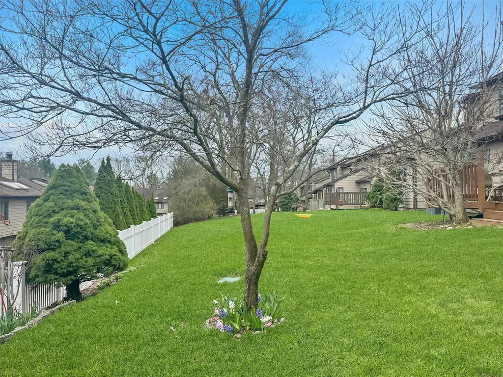62 Jeremy Circle Nesconset NY 11767