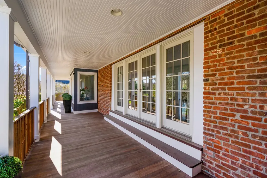 705 The Crescent Mamaroneck NY 10543