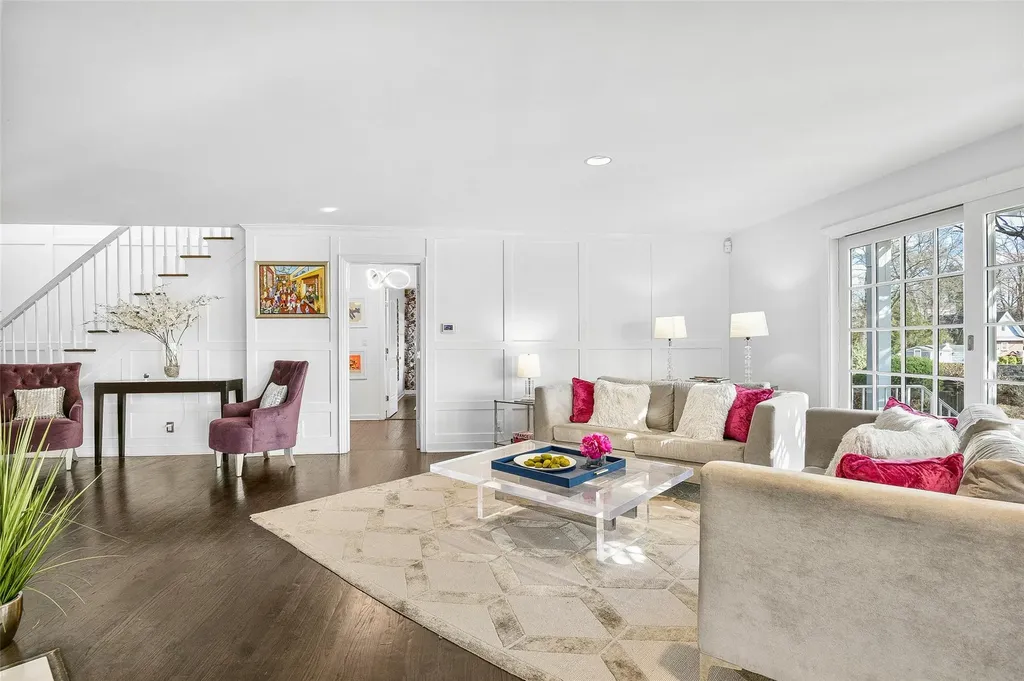 705 The Crescent Mamaroneck NY 10543