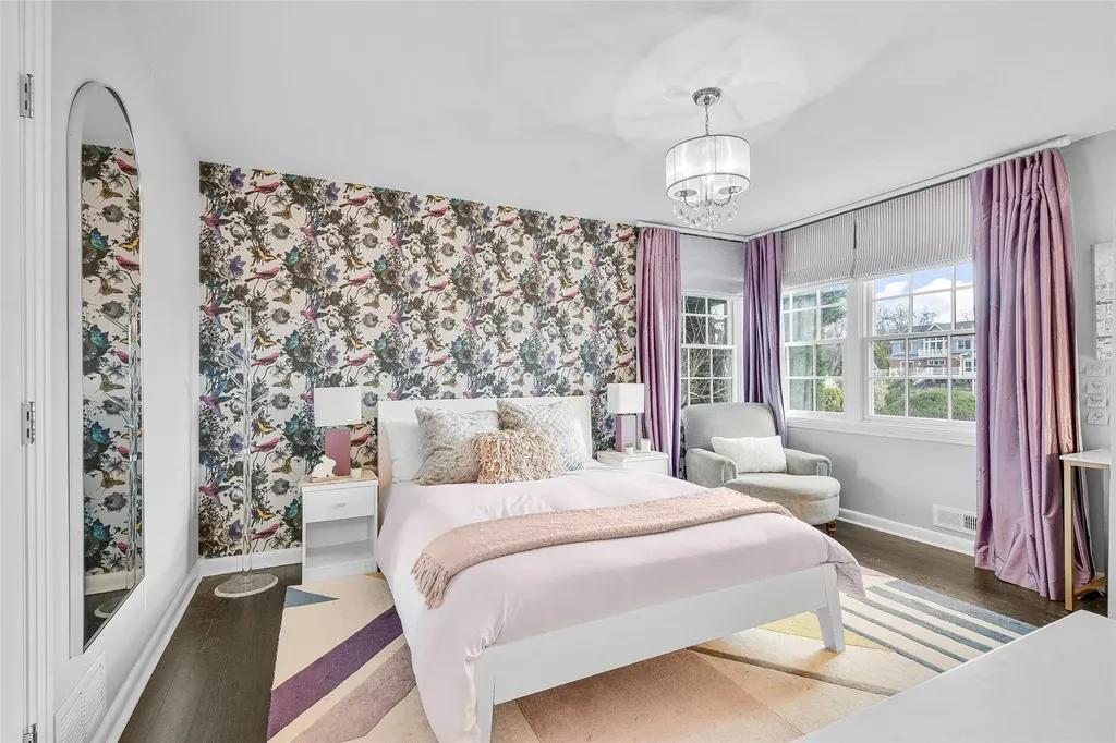 705 The Crescent Mamaroneck NY 10543