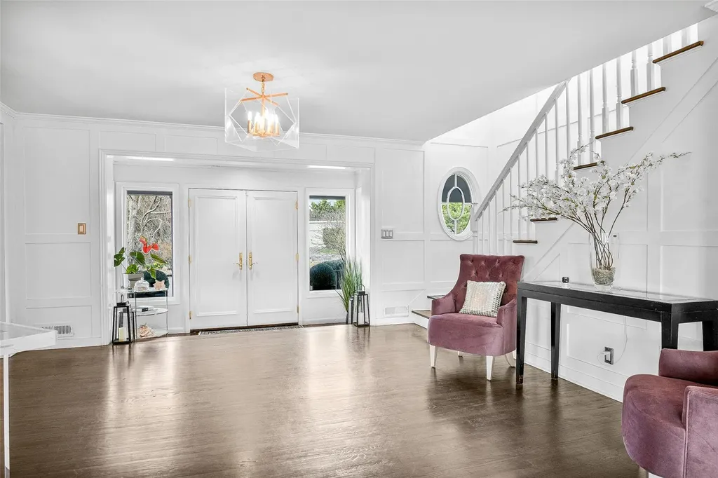 705 The Crescent Mamaroneck NY 10543