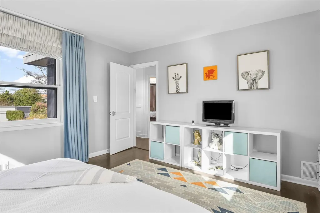 705 The Crescent Mamaroneck NY 10543
