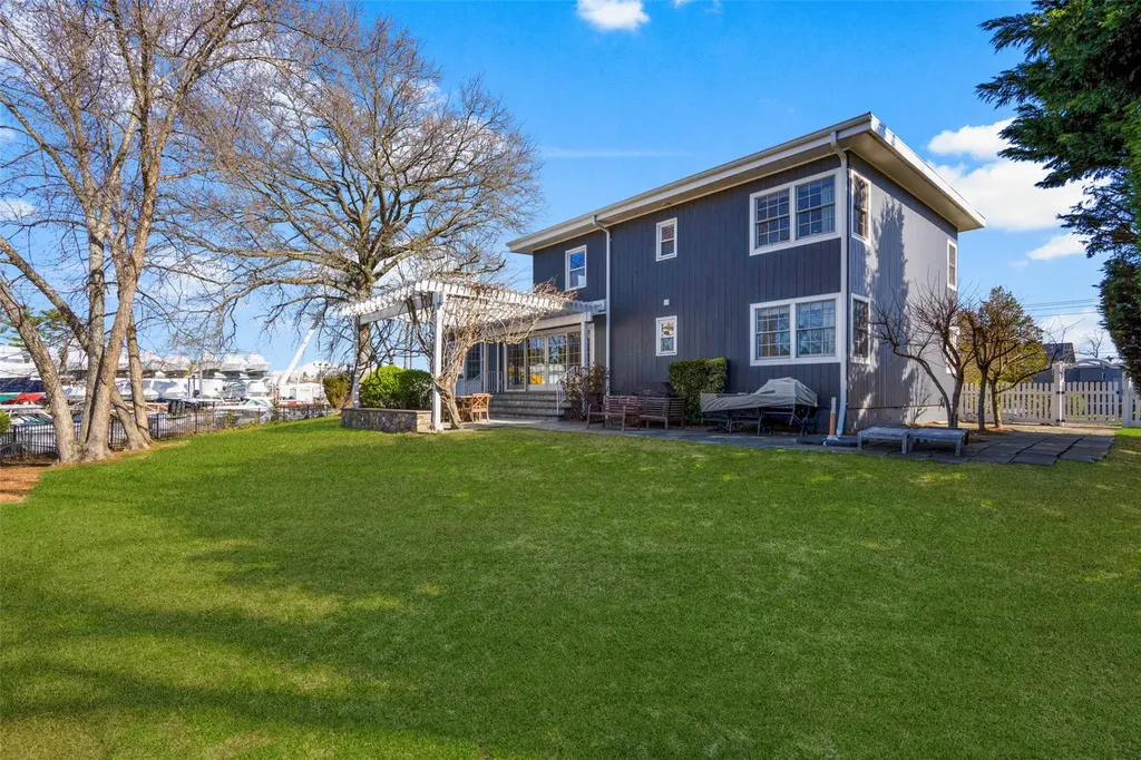 705 The Crescent Mamaroneck NY 10543