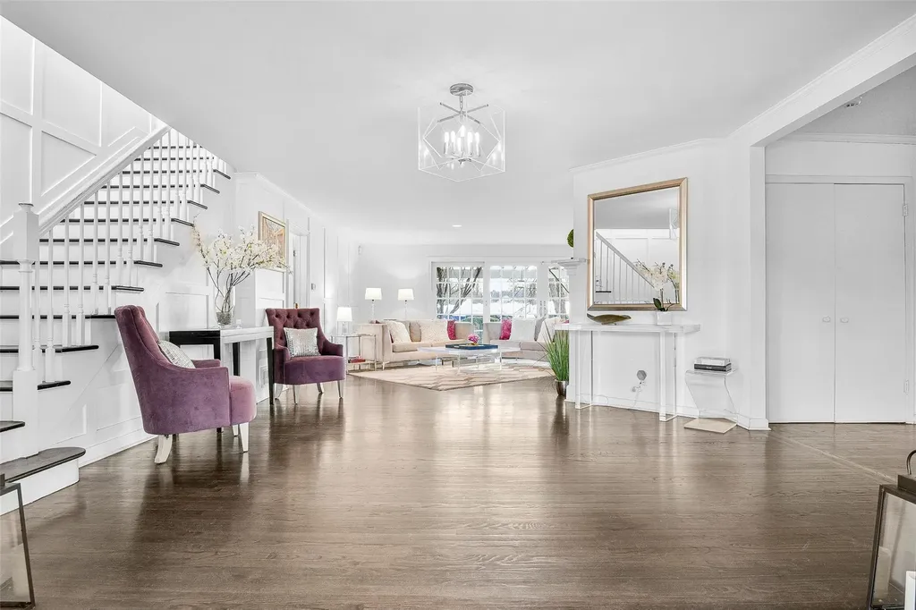 705 The Crescent Mamaroneck NY 10543