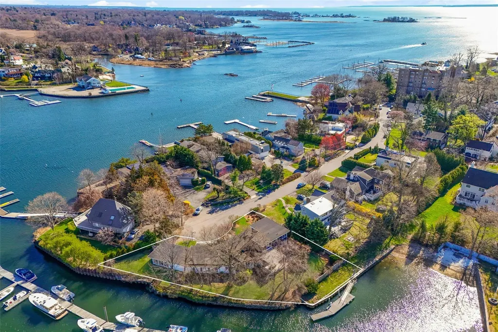 705 The Crescent Mamaroneck NY 10543