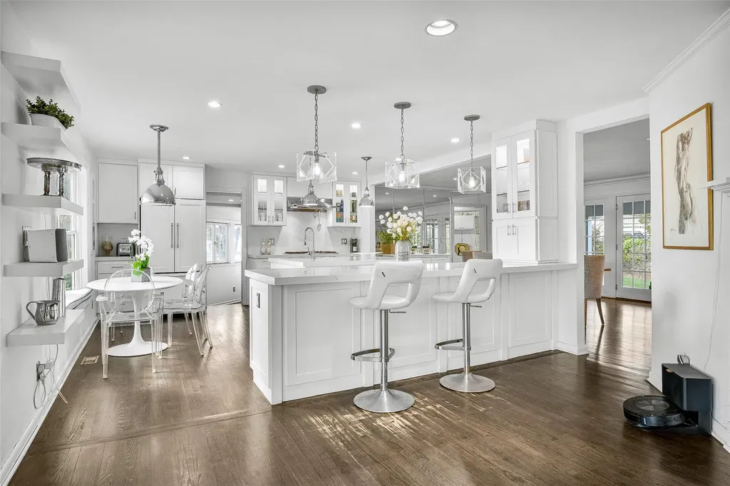 705 The Crescent Mamaroneck NY 10543