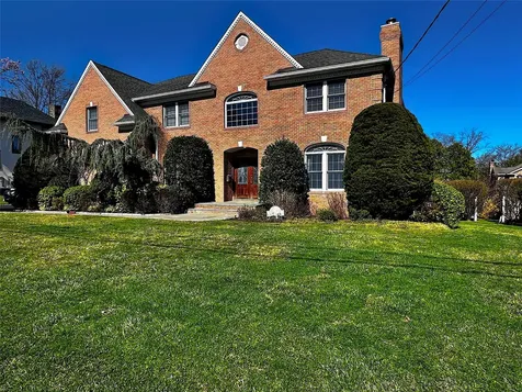 17 Arlington Road Scarsdale NY 10583