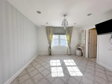 17 Arlington Road Scarsdale NY 10583