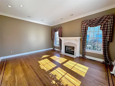 17 Arlington Road Scarsdale NY 10583