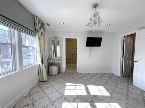 17 Arlington Road Scarsdale NY 10583