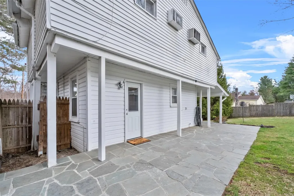 11 Dingley Road Carmel NY 10512
