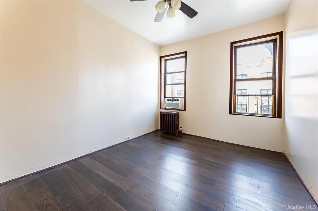 154 South 3rd Brooklyn NY 11211