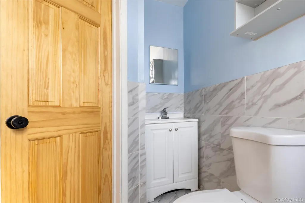 154 South 3rd Brooklyn NY 11211