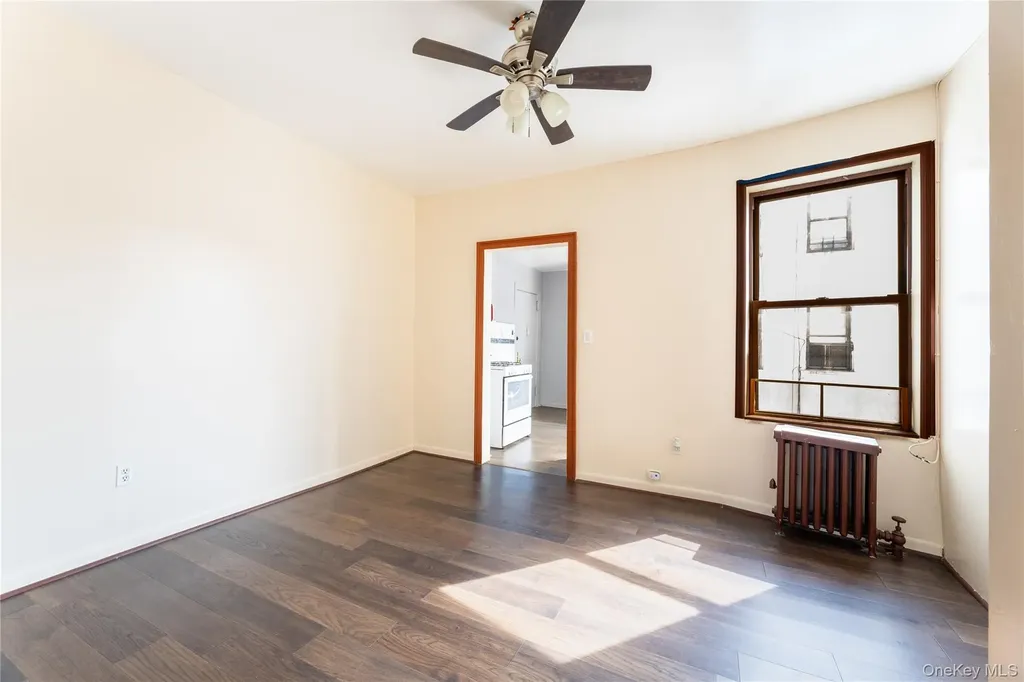 154 South 3rd Brooklyn NY 11211
