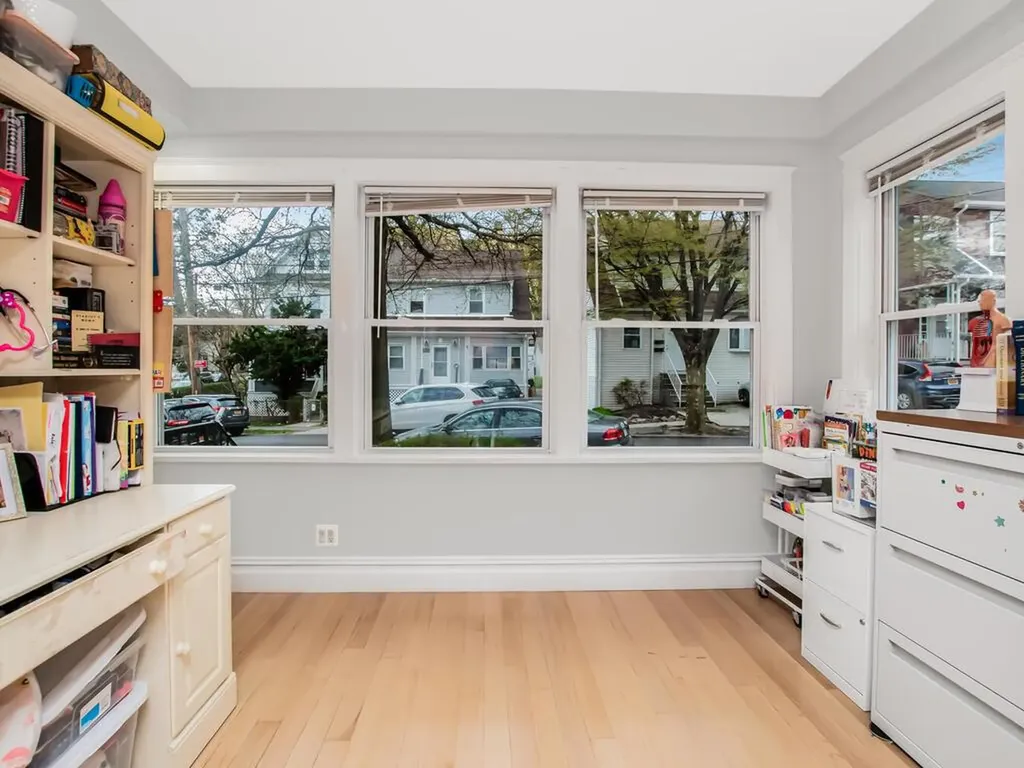 4296 Vireo Avenue Bronx NY 10470
