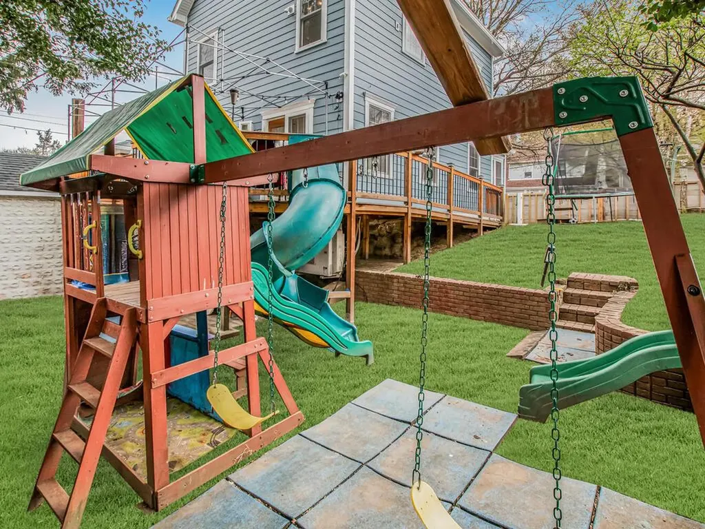 4296 Vireo Avenue Bronx NY 10470
