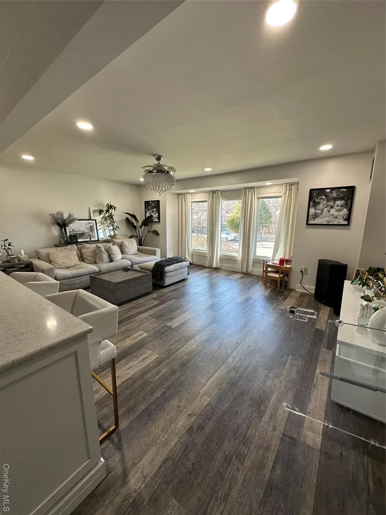 10 Willow Place Middletown NY 10940