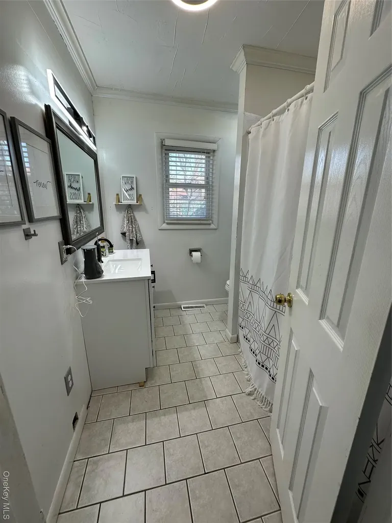 10 Willow Place Middletown NY 10940