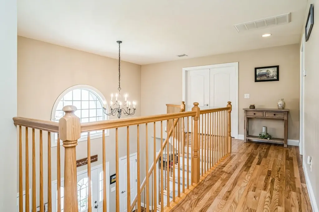 45 Camelot Drive Warwick NY 10990