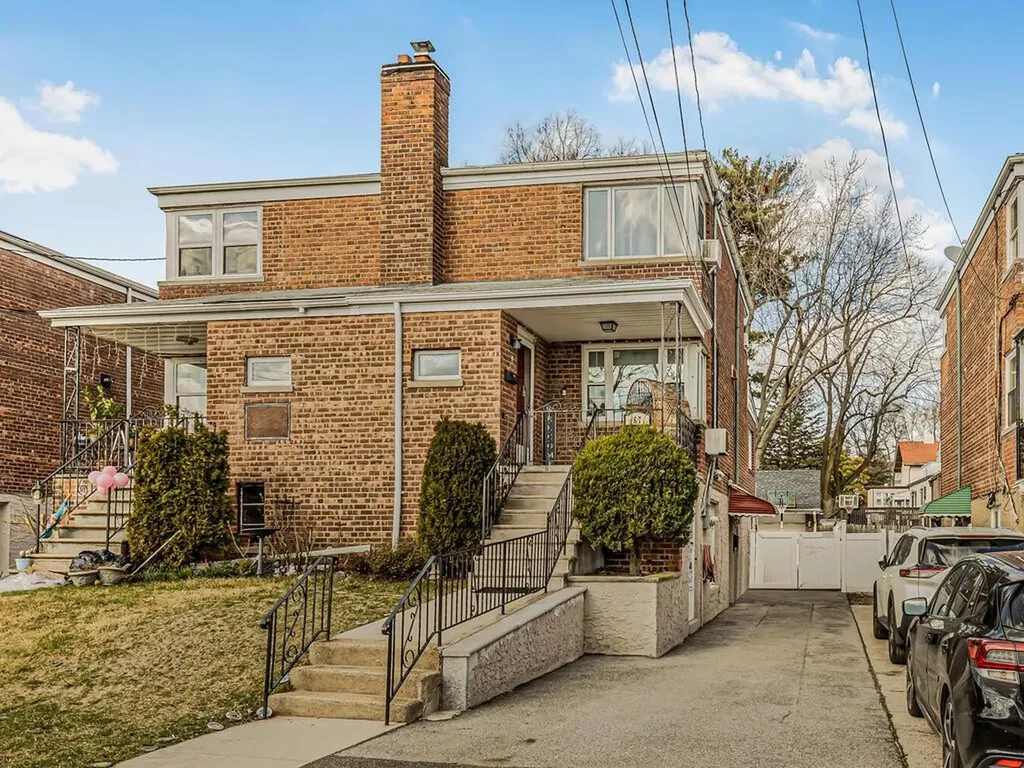 67 Shonnard Place Yonkers NY 10703