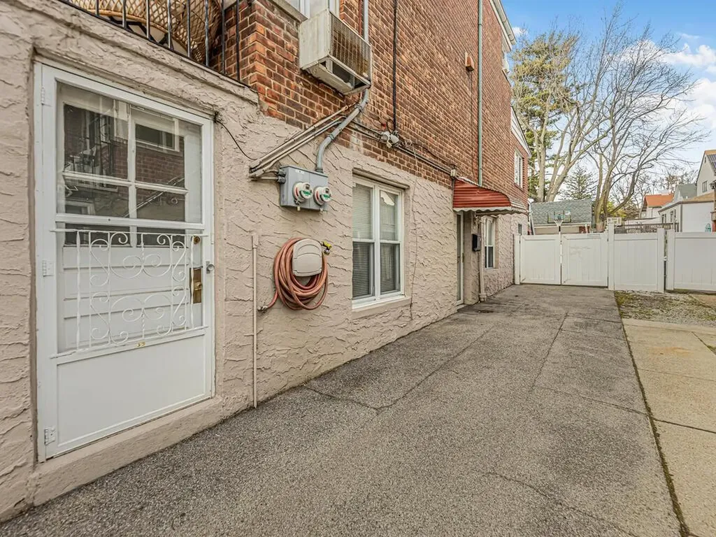 67 Shonnard Place Yonkers NY 10703