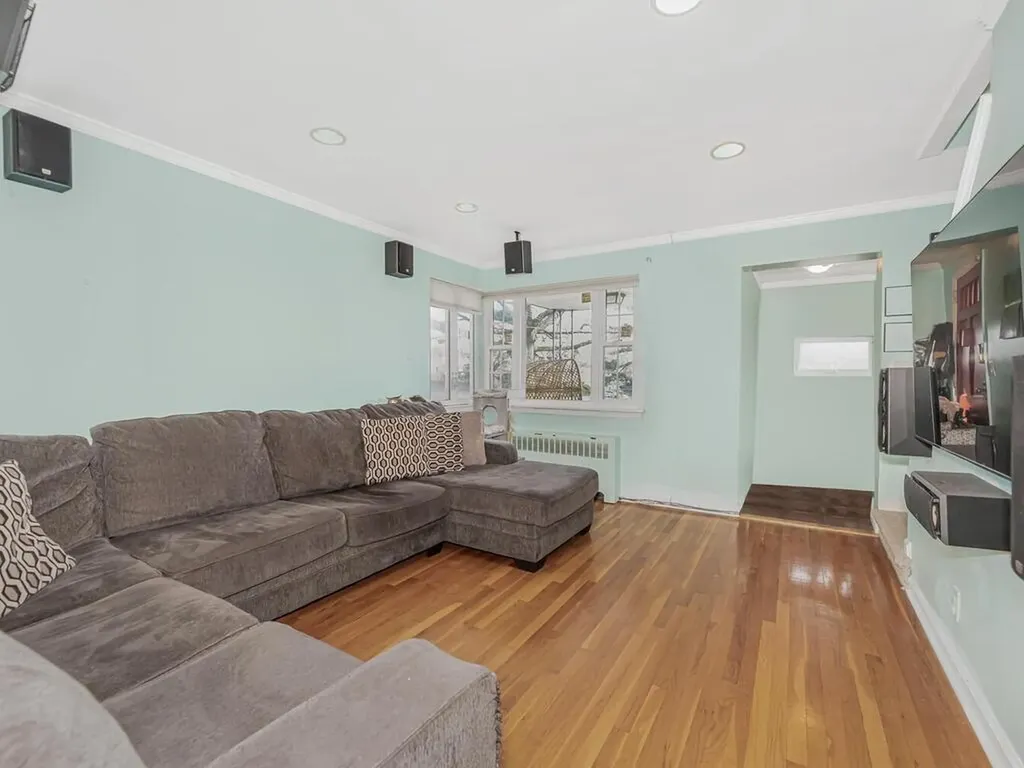 67 Shonnard Place Yonkers NY 10703