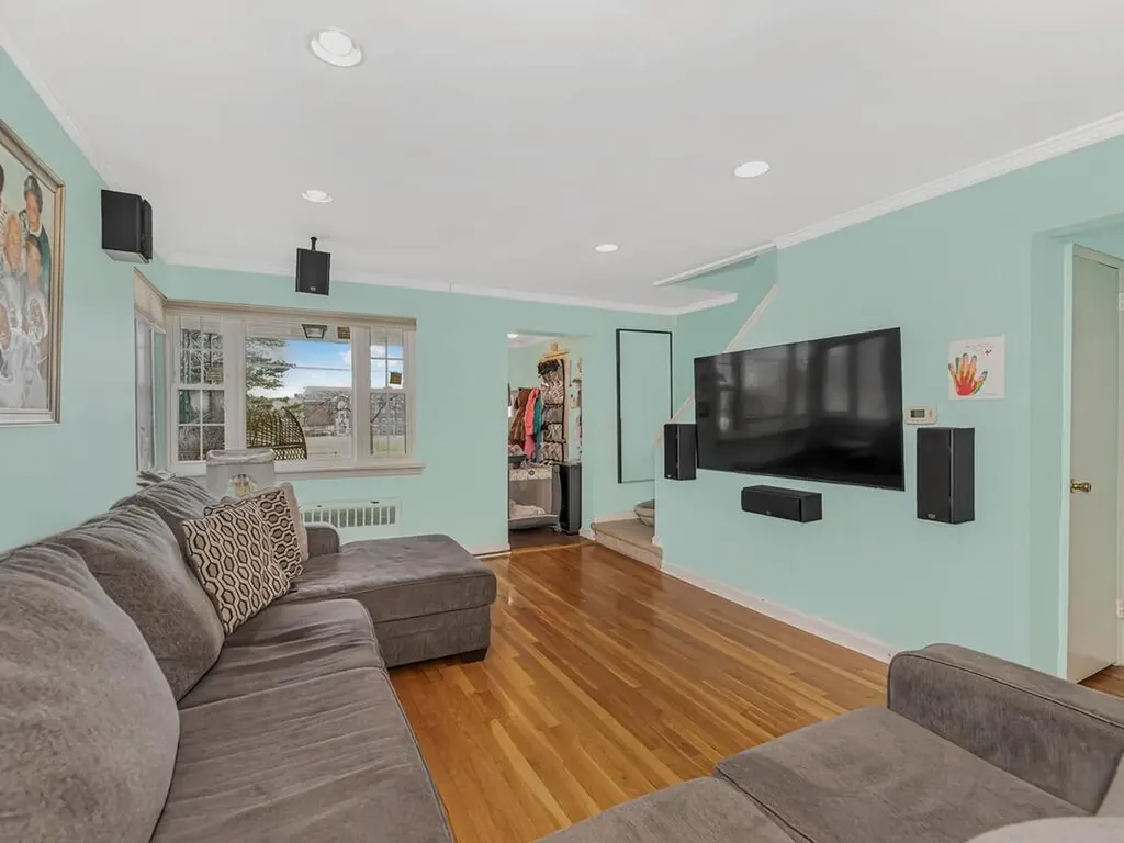 67 Shonnard Place Yonkers NY 10703