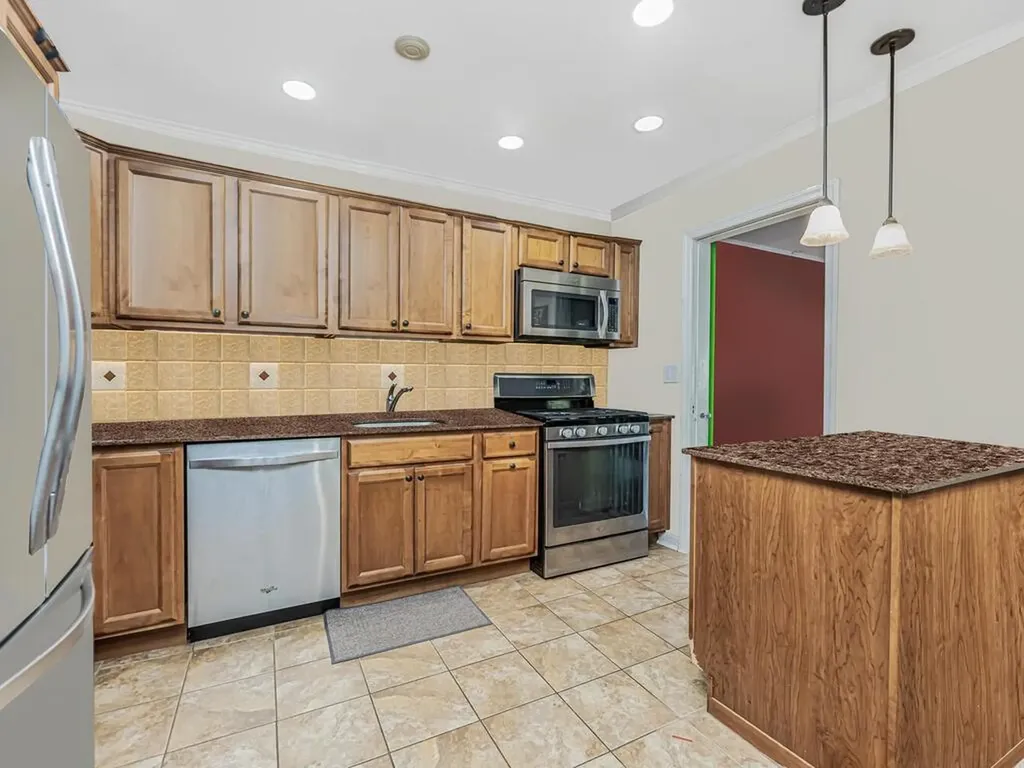 67 Shonnard Place Yonkers NY 10703