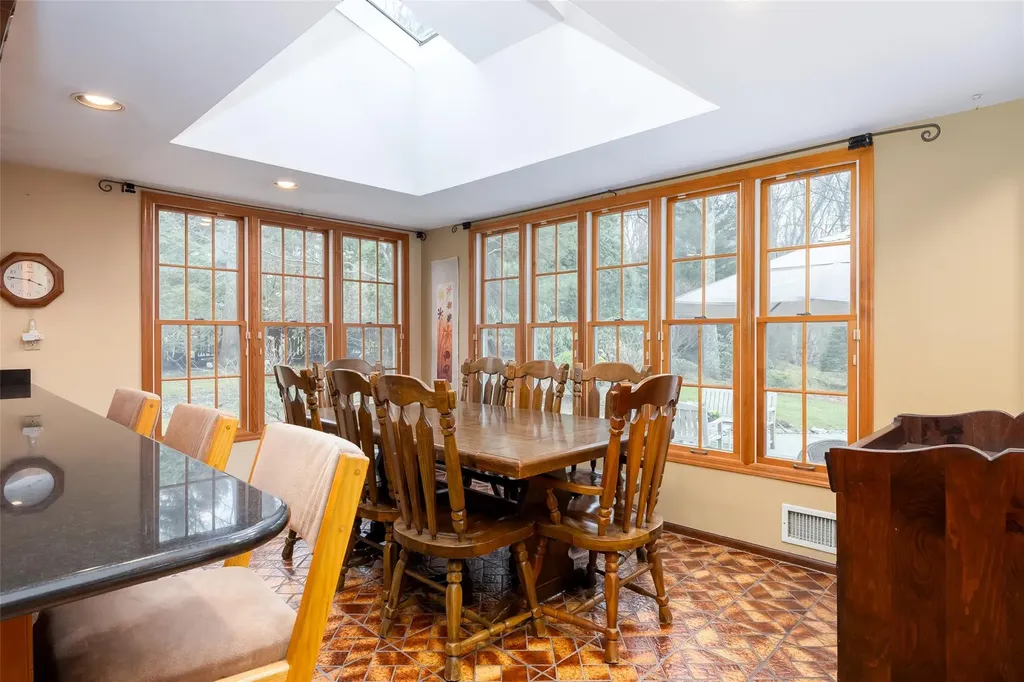 22 Round Tree Drive Melville NY 11747