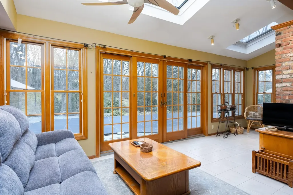 22 Round Tree Drive Melville NY 11747