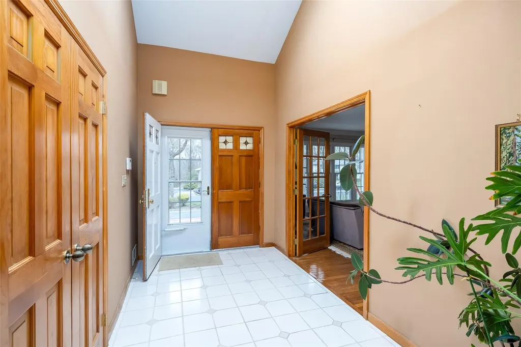 22 Round Tree Drive Melville NY 11747