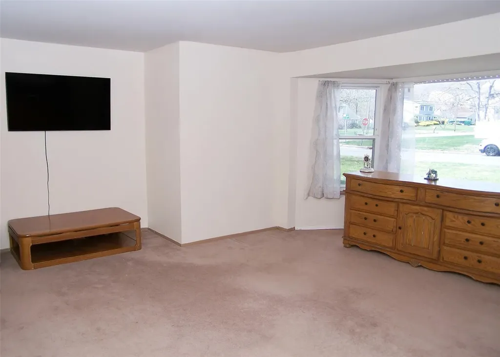 14 Rita Drive Mount Sinai NY 11766