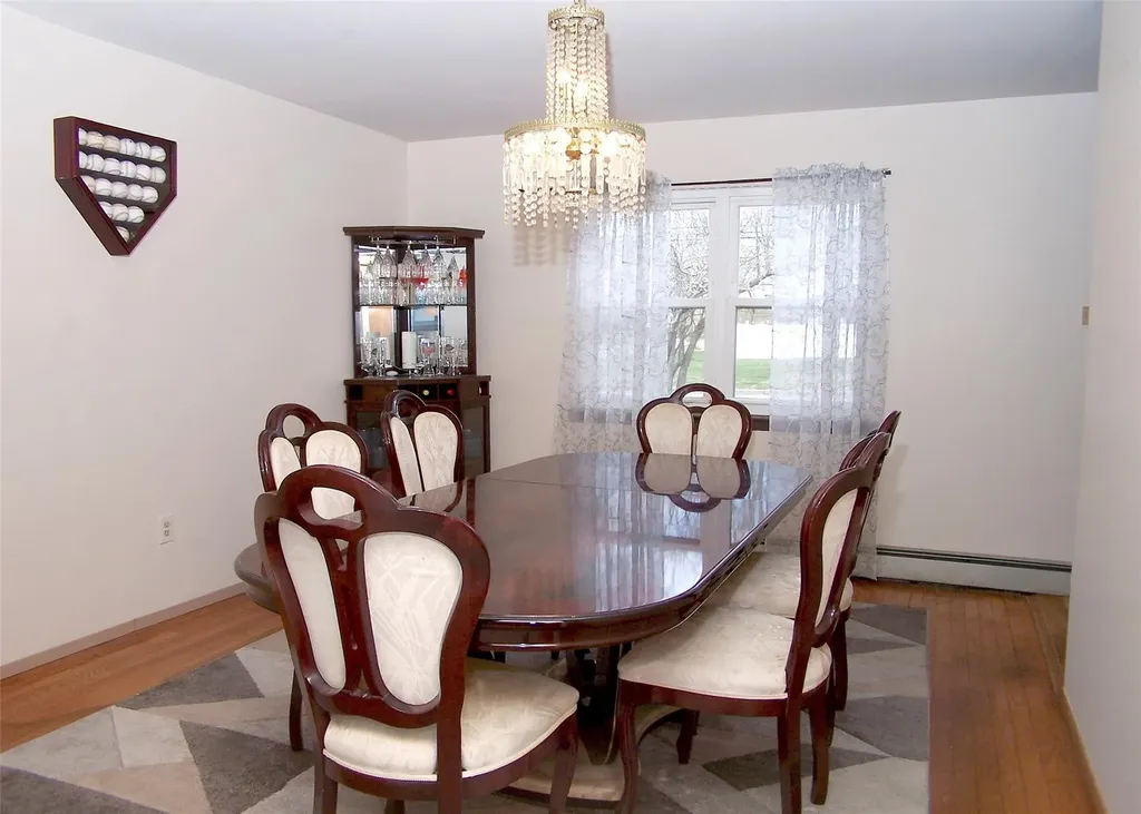 14 Rita Drive Mount Sinai NY 11766