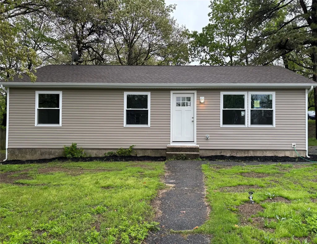 159 Washington Avenue Babylon NY 11798