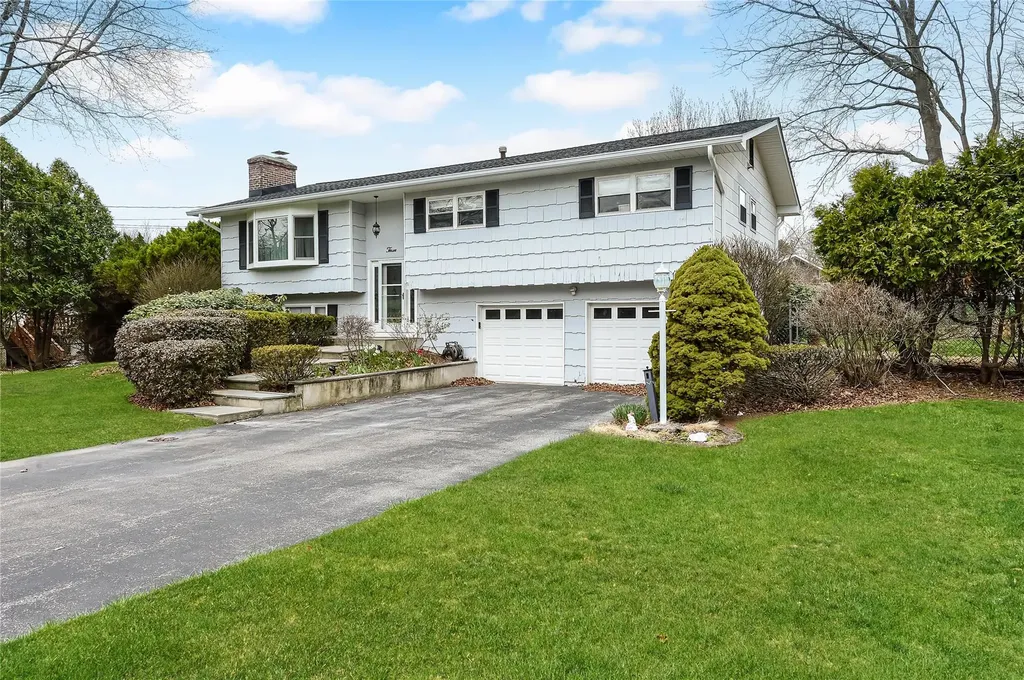 3 Charles Court Middletown NY 10941