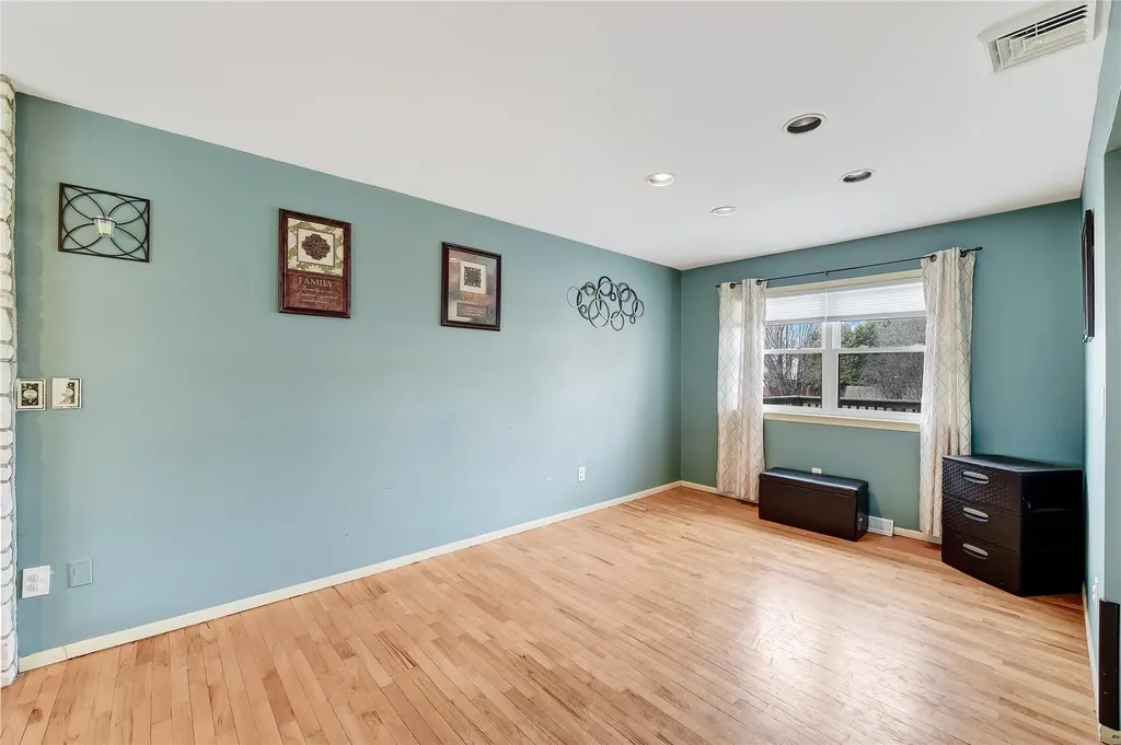 3 Charles Court Middletown NY 10941