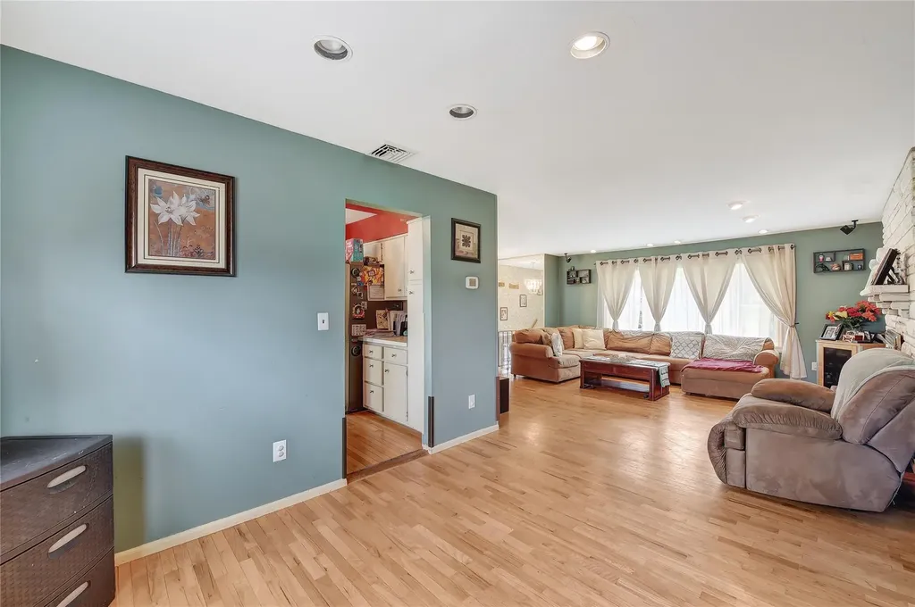 3 Charles Court Middletown NY 10941