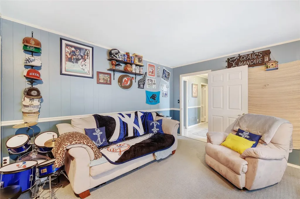 3 Charles Court Middletown NY 10941