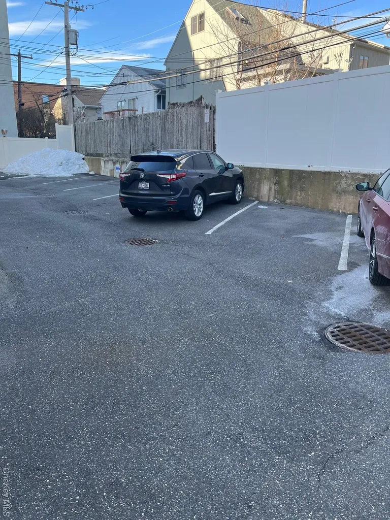 223 E Broadway Long Beach NY 11561