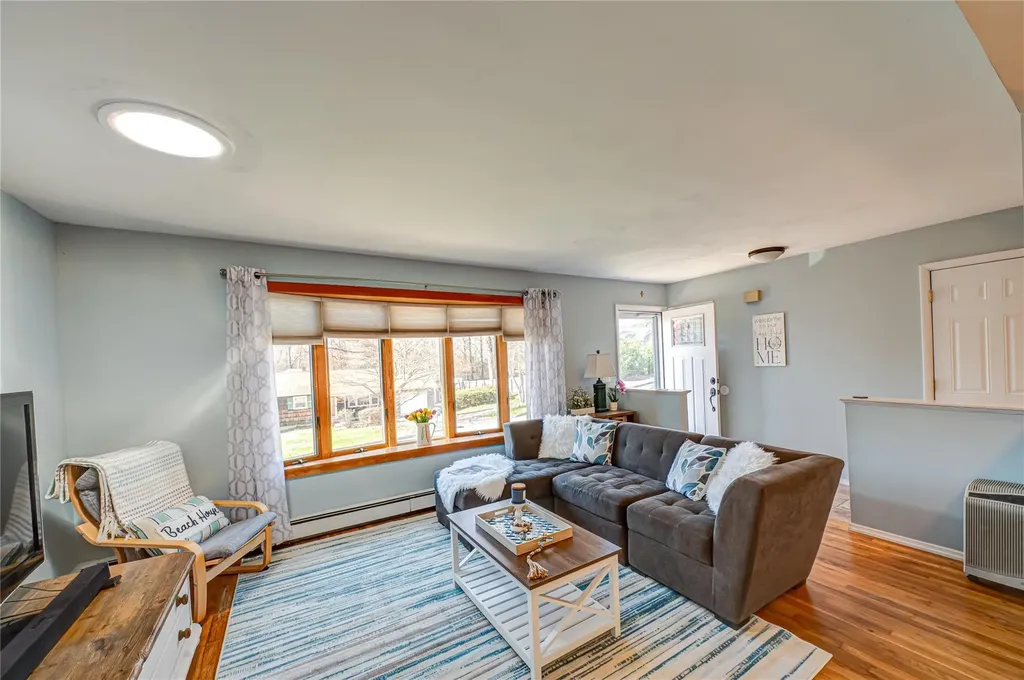 203 Juniper Road Kings Park NY 11754