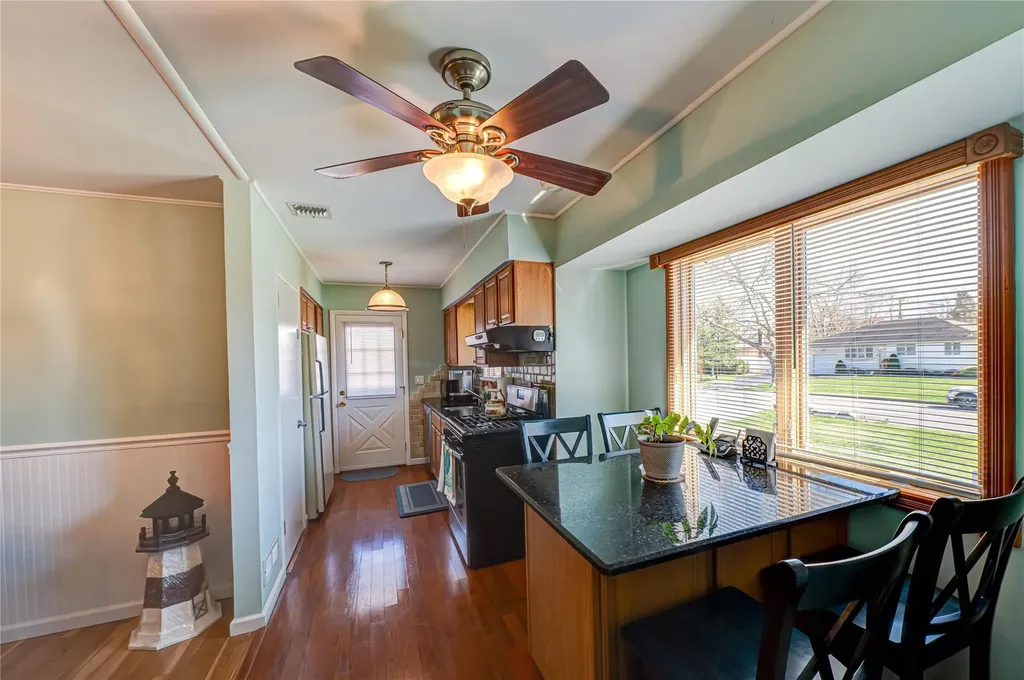 3 Baylor Drive Smithtown NY 11787