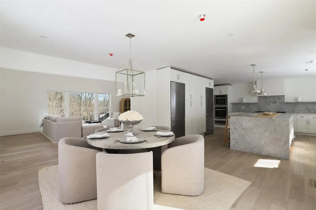 18 Brandon Drive Mount Kisco NY 10549
