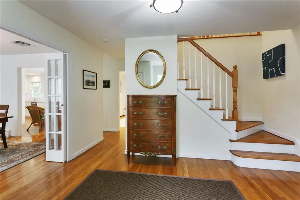 452 Rosedale Avenue White Plains NY 10605