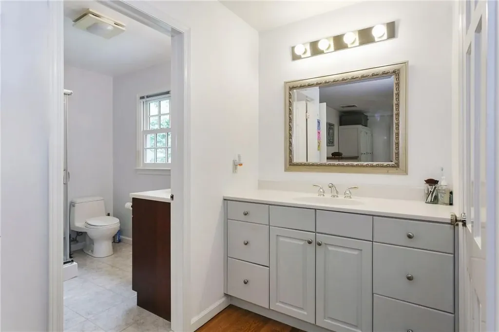 452 Rosedale Avenue White Plains NY 10605