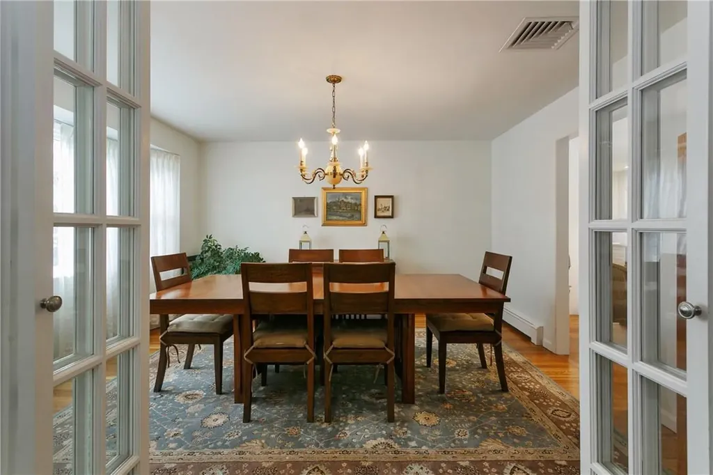 452 Rosedale Avenue White Plains NY 10605
