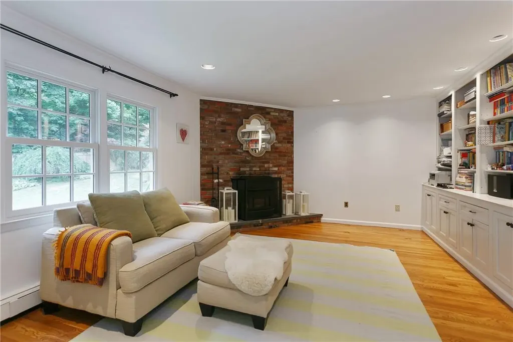 452 Rosedale Avenue White Plains NY 10605