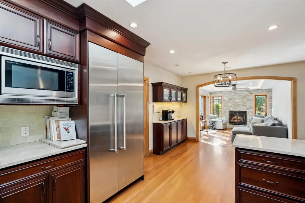 46 Wensley Drive Great Neck NY 11021