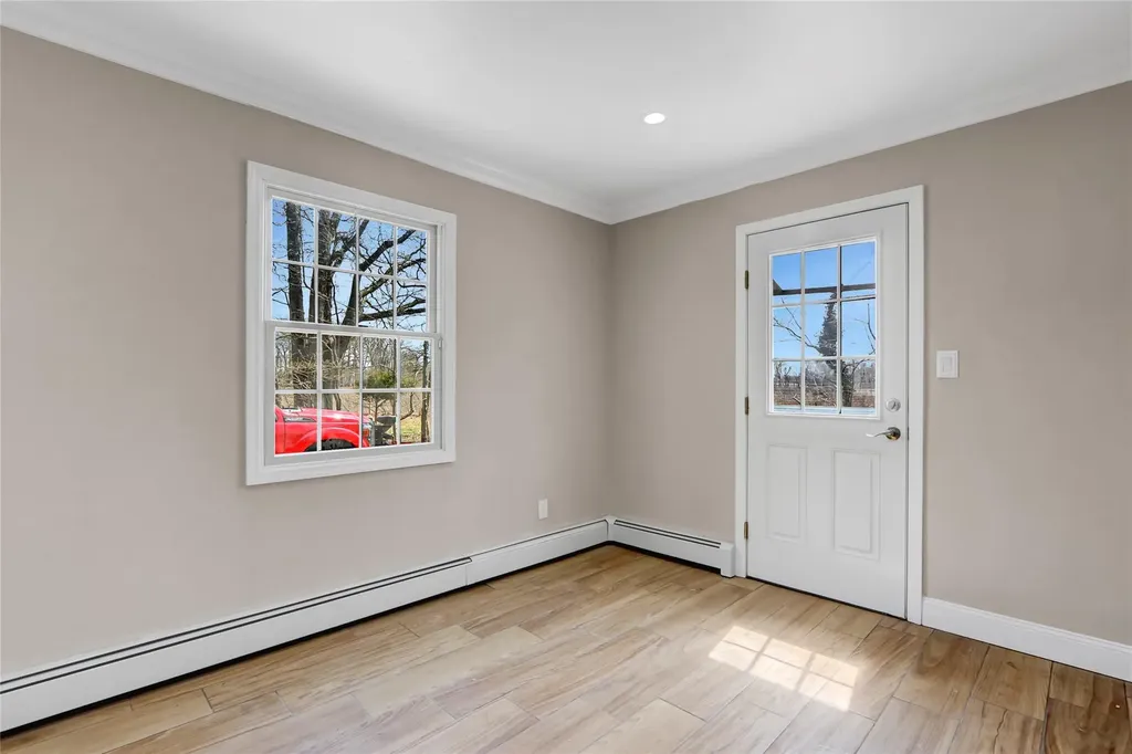 39 Glenrich Drive Saint James NY 11780