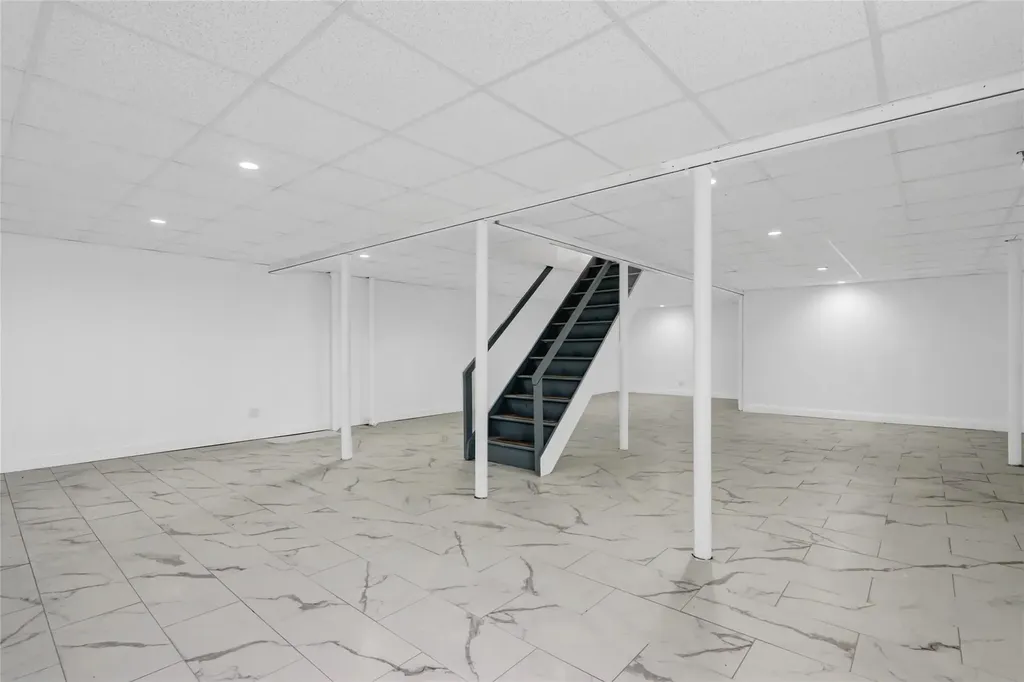 39 Glenrich Drive Saint James NY 11780
