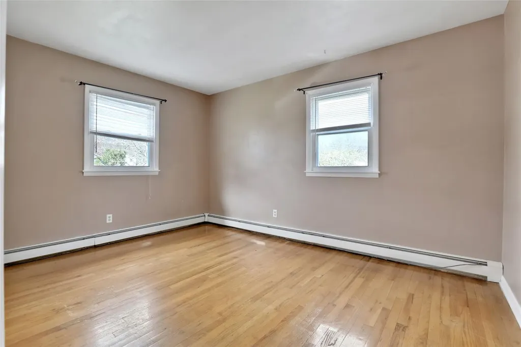 27 Kimball Drive Poughkeepsie NY 12603